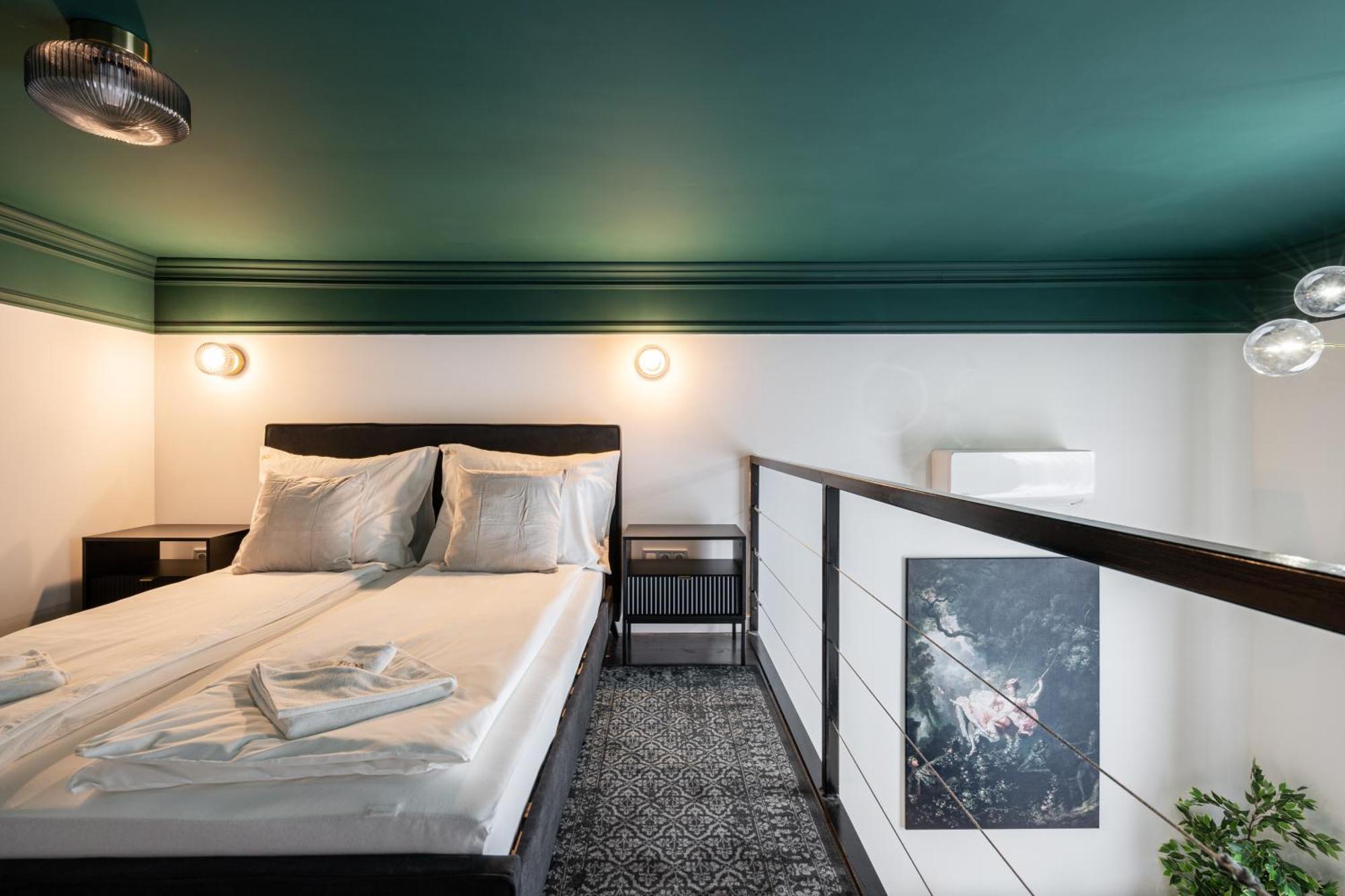 E41 - Trendy Boutique Apartments - Prime Spot By Bqa Budapest Room photo